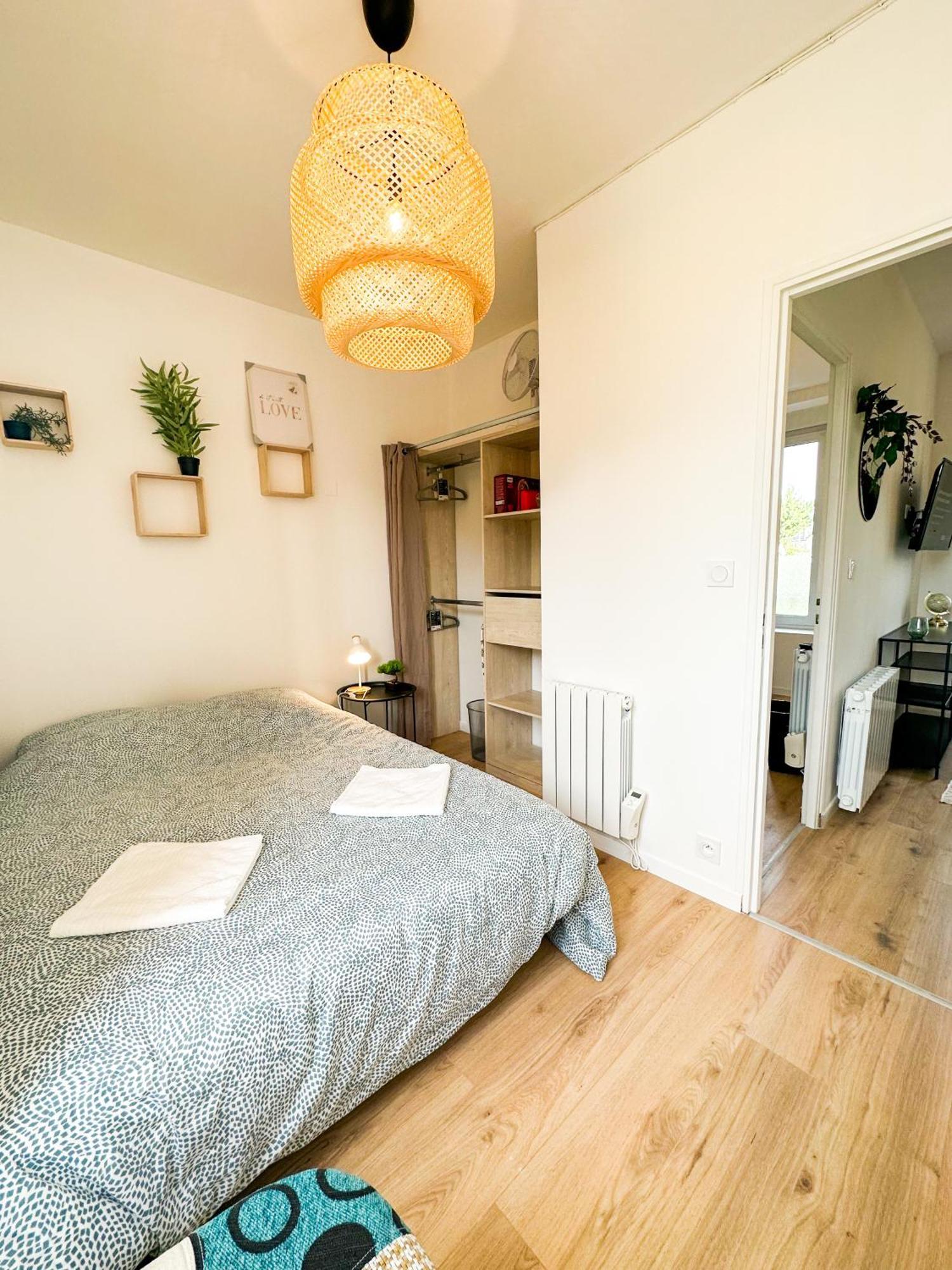 New: Agreable & Lumineux *Gare* Apartment Guingamp Exterior photo