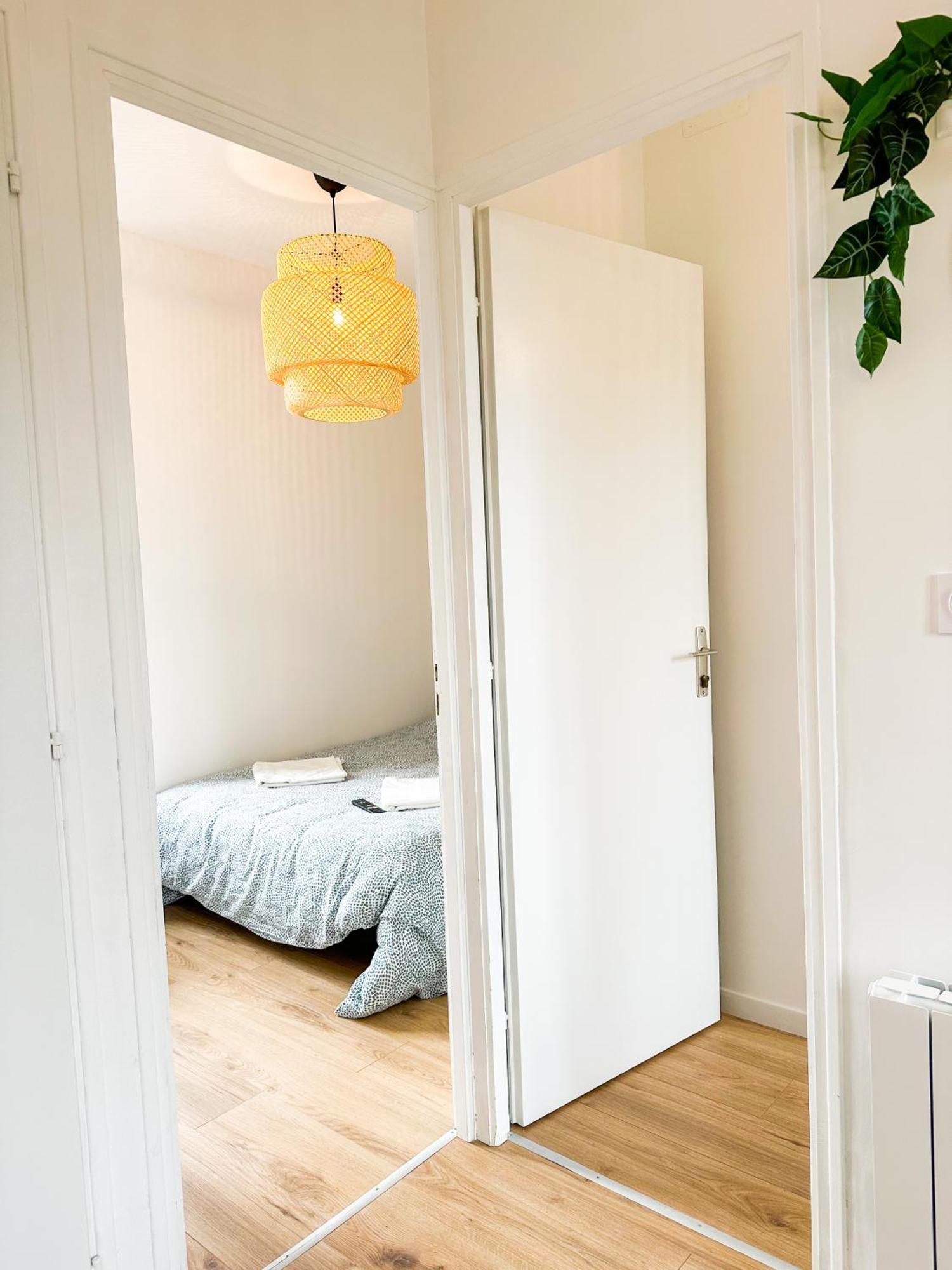 New: Agreable & Lumineux *Gare* Apartment Guingamp Exterior photo