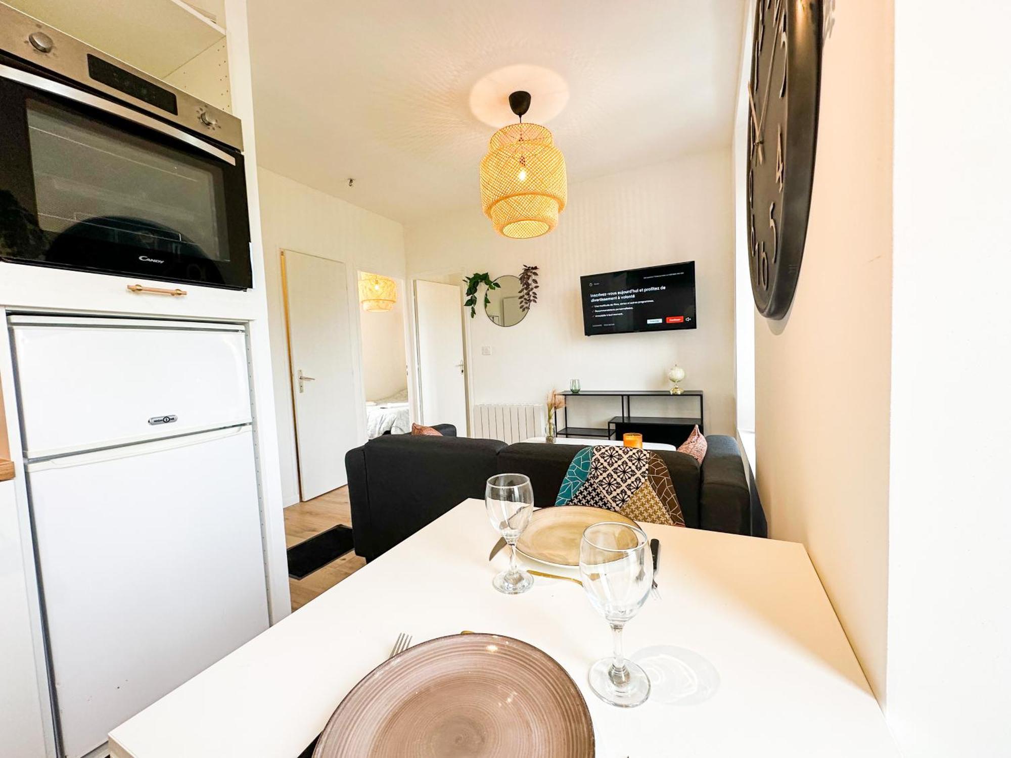 New: Agreable & Lumineux *Gare* Apartment Guingamp Exterior photo